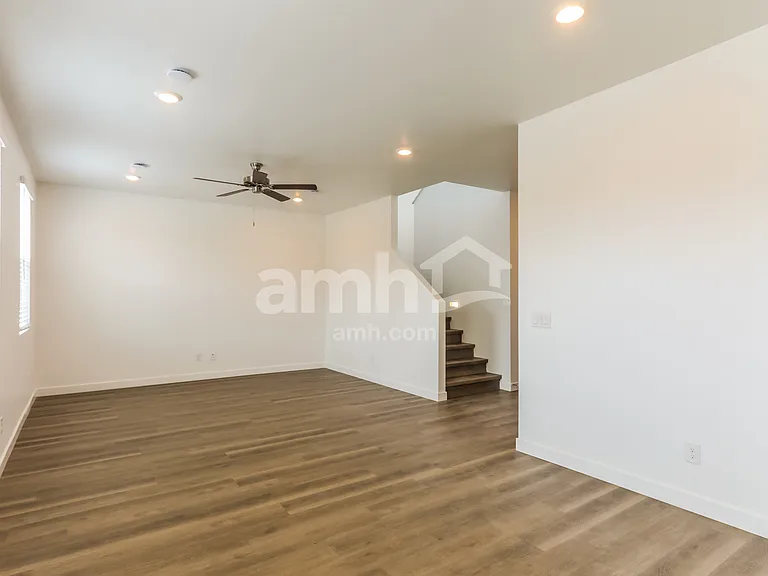12279 W Thunder Creek Pkwy — Photo 5
