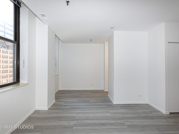 5th image of 680 S Federal St APT 707