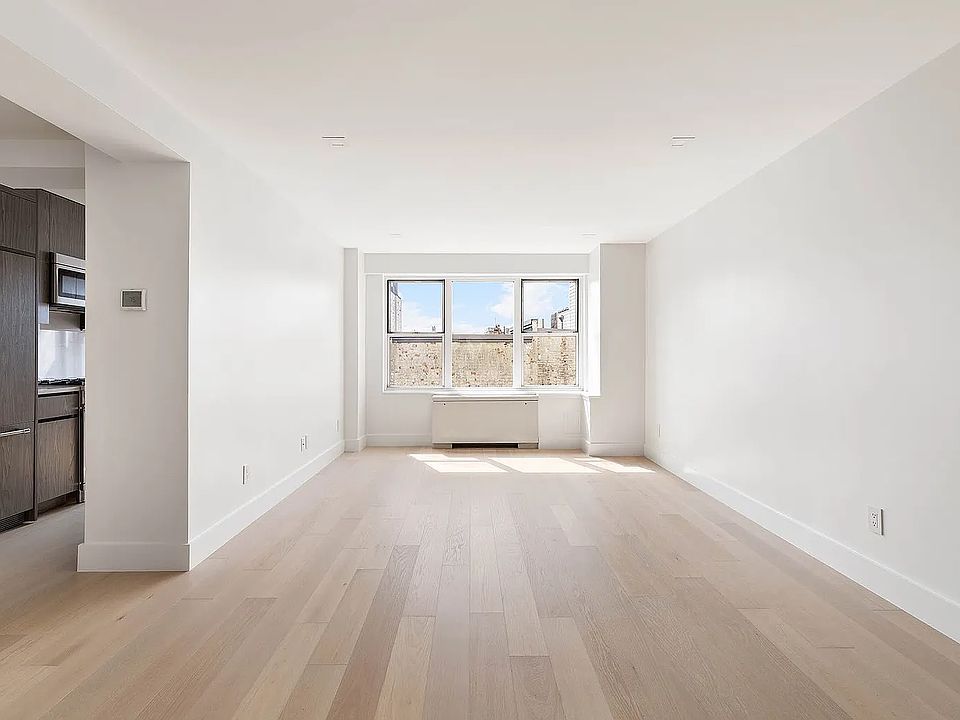 1st image of 33 Greenwich Ave APT 8B