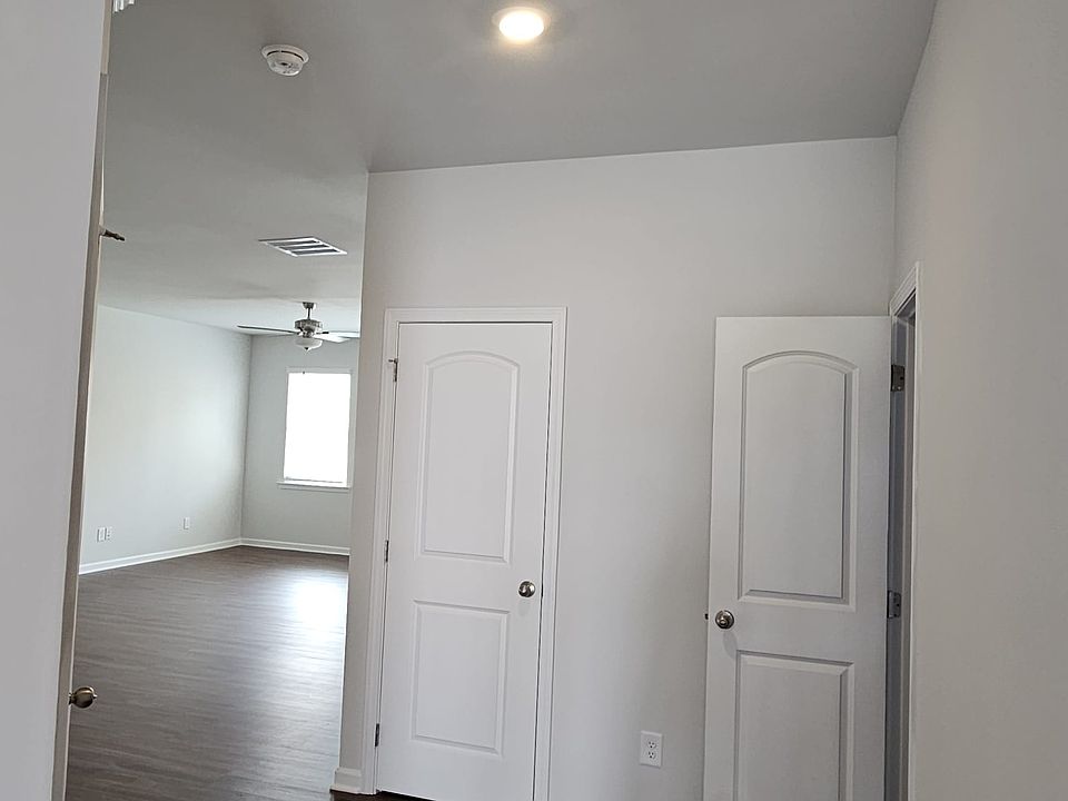 1st image of 80 Shelter Ln
