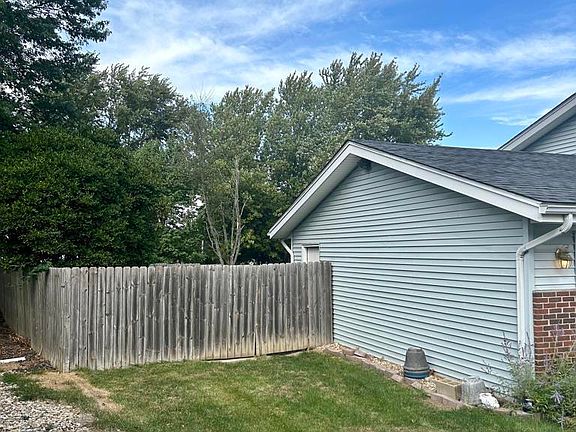 4th image of 243 Westview Dr