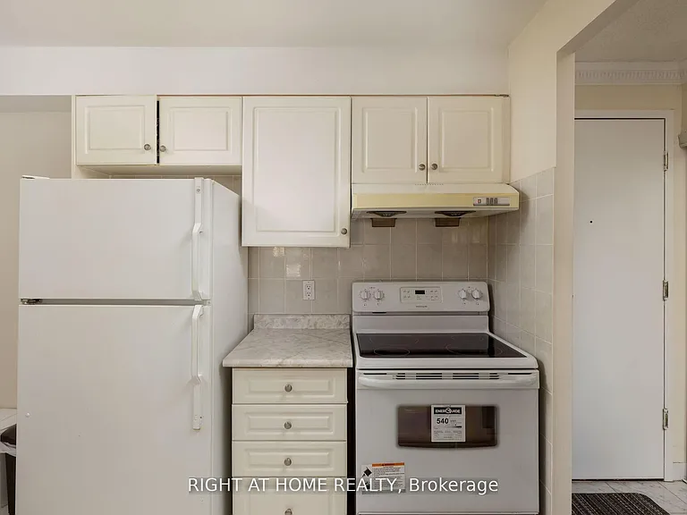 1883 McNicoll Ave #227 — Photo 21