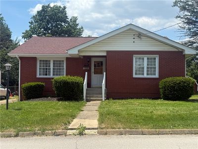 717 18th Ave, Beaver Falls, PA, 15010