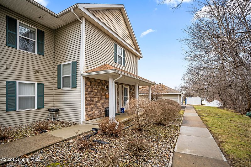3rd image of 1200 Hillside Avenue #803