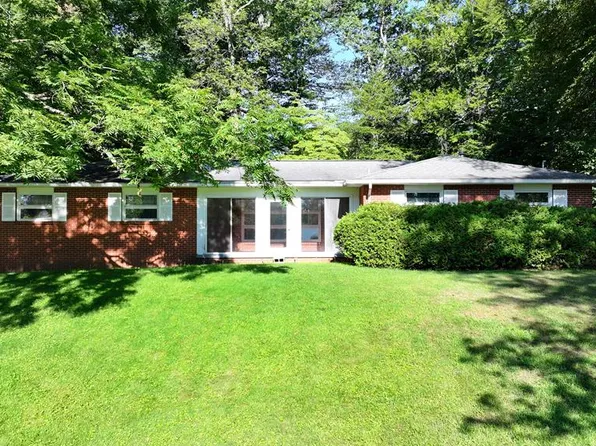 2012 Ranchwood Dr, Mansfield, OH 44903