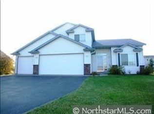 922 15th St N, Sartell, MN 56377