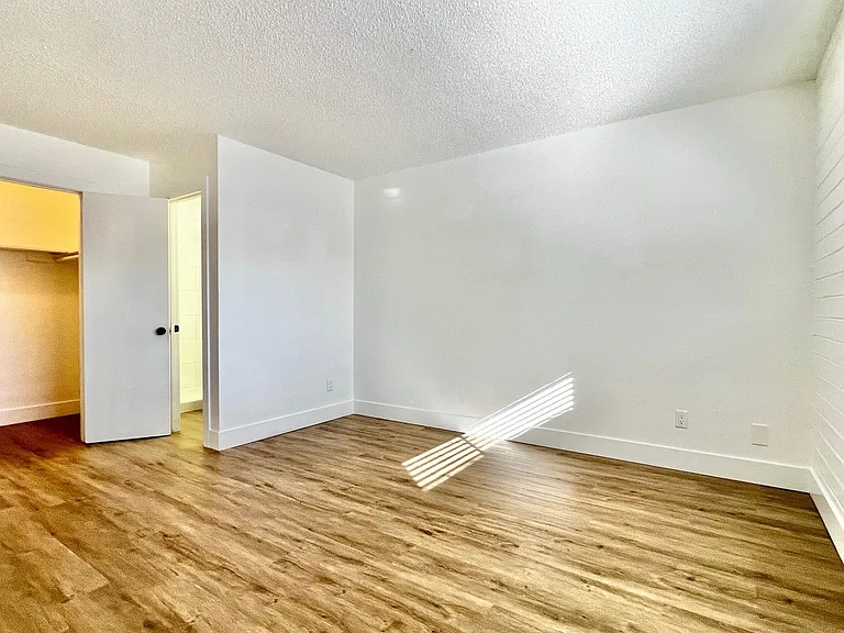 Villas on Holly — Photo 36