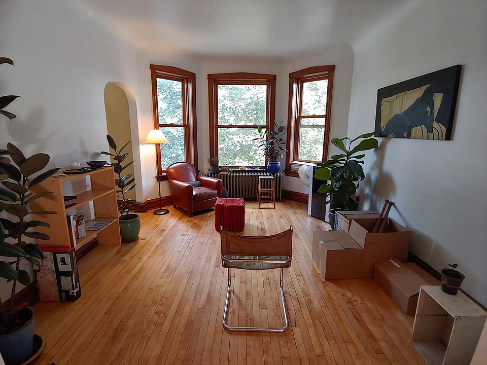 1st image of 2508 N Richmond St #2