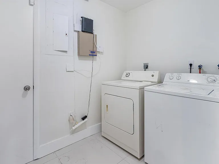 9703 SW 142nd Ct — Photo 34