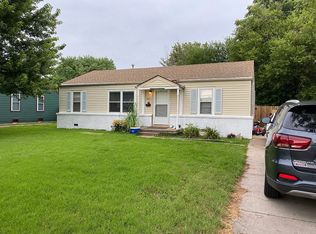 946 N Baltimore Ave, Derby, KS 67037