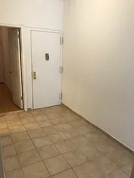 Rented by K & O Realty Associates Inc.