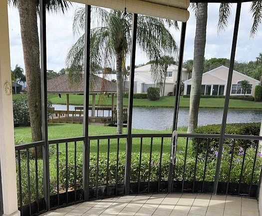 5th image of 17081 Waterbend Dr APT 129
