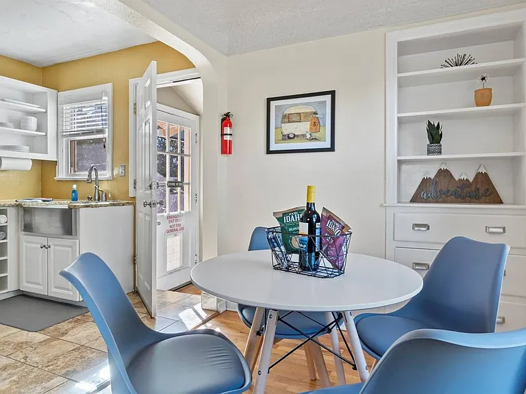 1815 W Idaho St — Photo 14