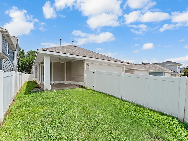 1218 Chattahoochee Dr — Photo 17