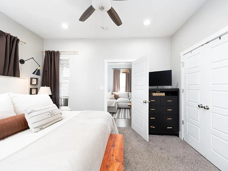 847 E Costilla St — Photo 13