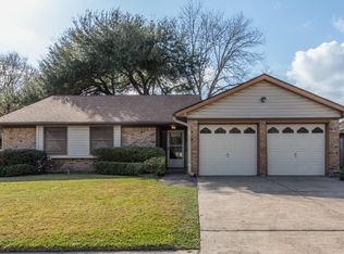 4034 Panama St, Pasadena, TX 77504