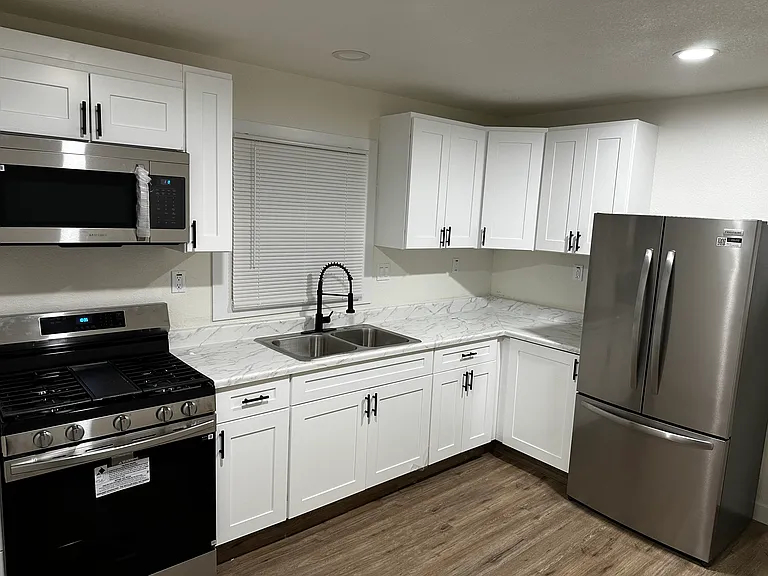 505 Carpino Ave #507 — Photo 5
