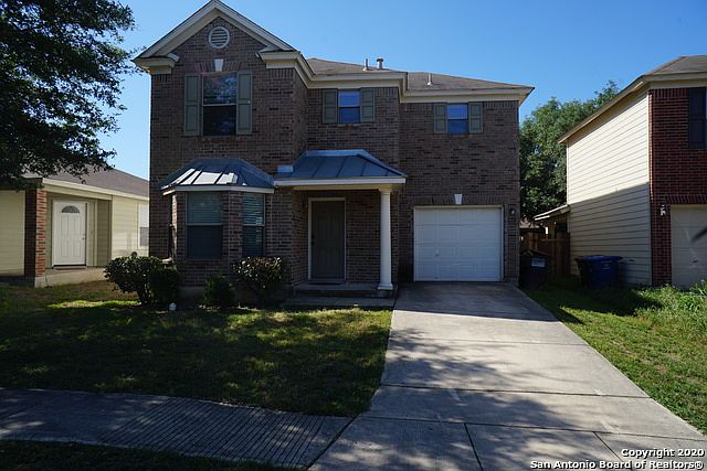 1st image of 138 Cindy Lou Dr