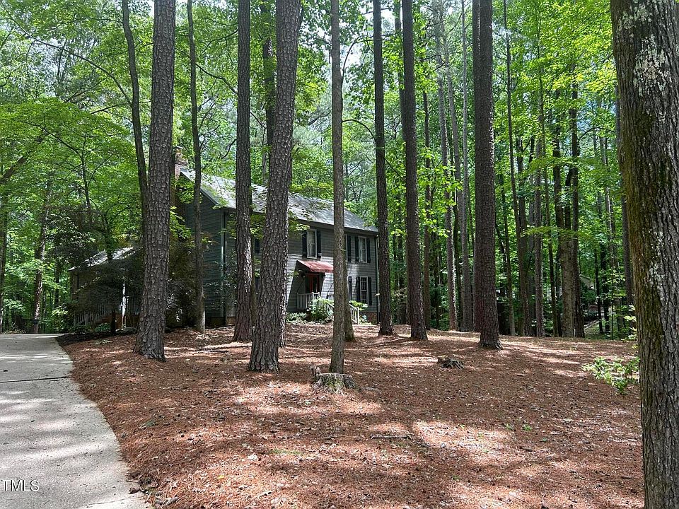 1st image of 10208 Roadstead Way W