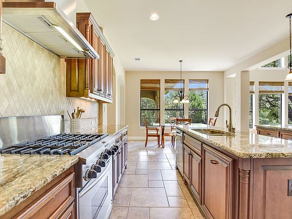 2nd image of 4225 Vail Dr