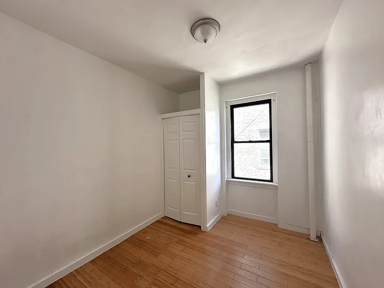 21-28 35th St #4F — Photo 12