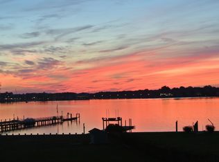 111 Grange Ave, Fair Haven, NJ 07704