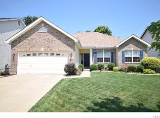179 Roxbury Dr, O'Fallon, MO 63366
