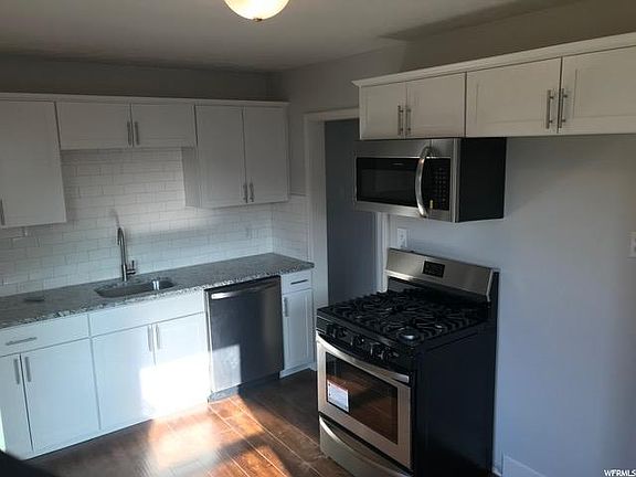 2nd image of 3266 S Katherine Dr