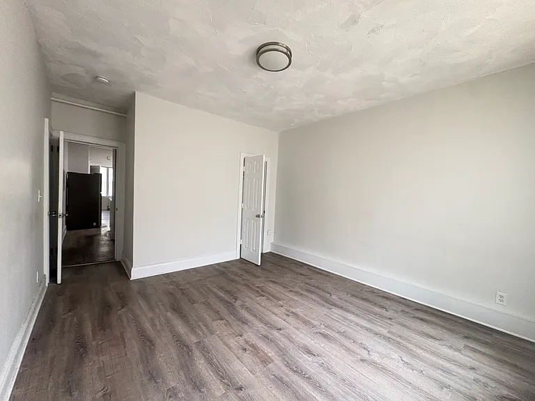 12 Randolph Ave #1B — Photo 2