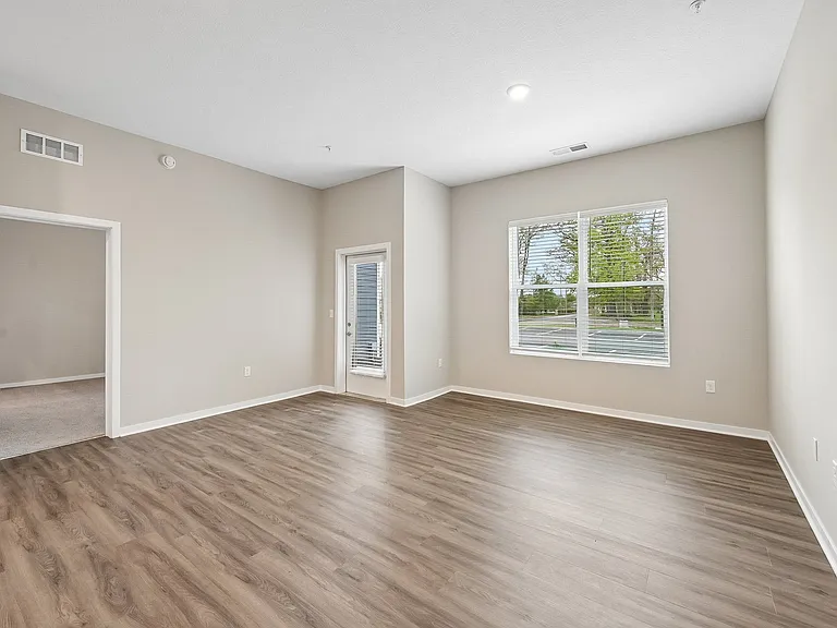 Flats at Sugar Run — Photo 12