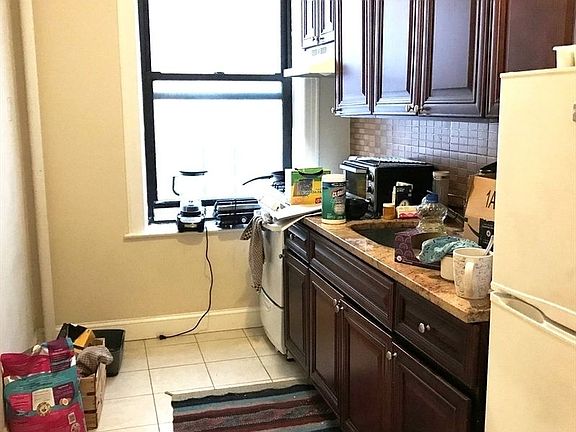 2nd image of 4315 44th St APT D5