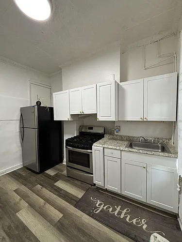 292X Parkwood Ave #1 Photo 1