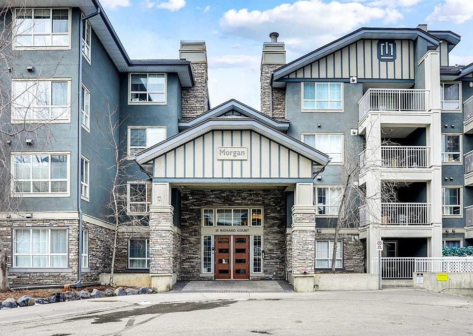 1st image of 35 E Richard Ct SW #250