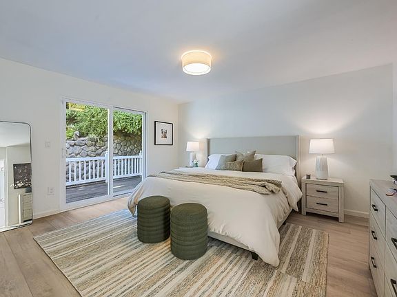3rd image of 54 Bay Vista Drive