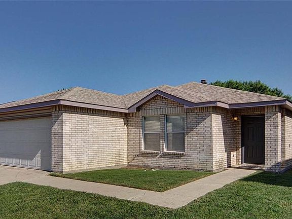 2nd image of 903 Cortez Dr