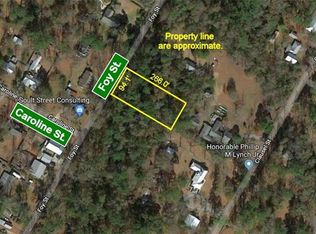 Foy St, Mandeville, LA 70471