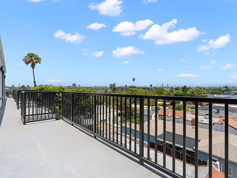 1808 Lincoln Blvd — Photo 39