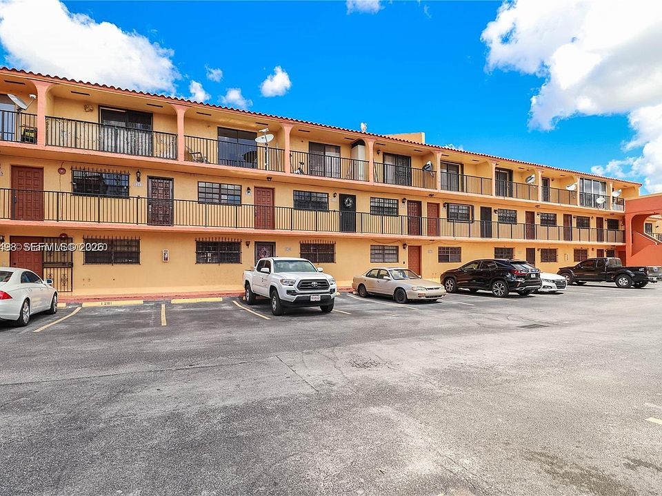 1st image of 1279 W 51st Pl #B-13