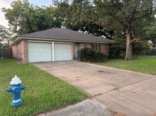 6210 Autumn Arbor Dr, Houston, TX 77092
