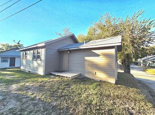 116 W 6th St, Sand Springs, OK 74063