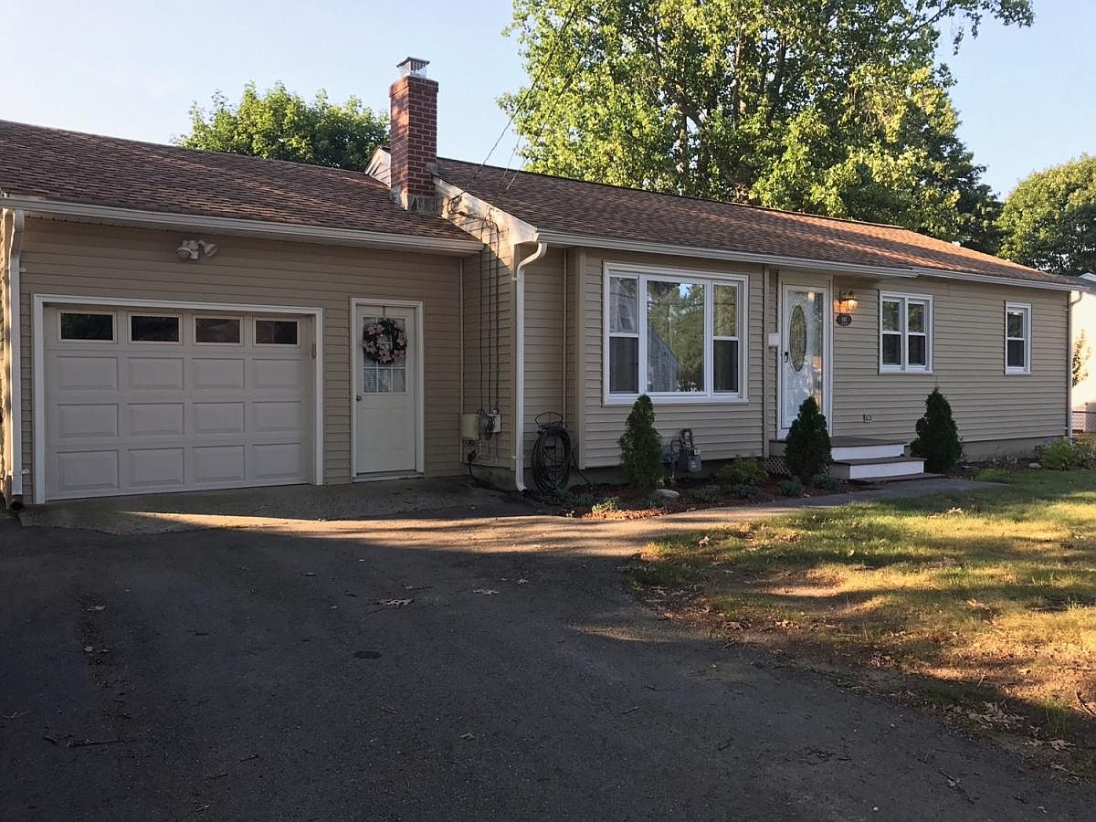 881 Church Ave, Warwick, RI 02889 Zillow