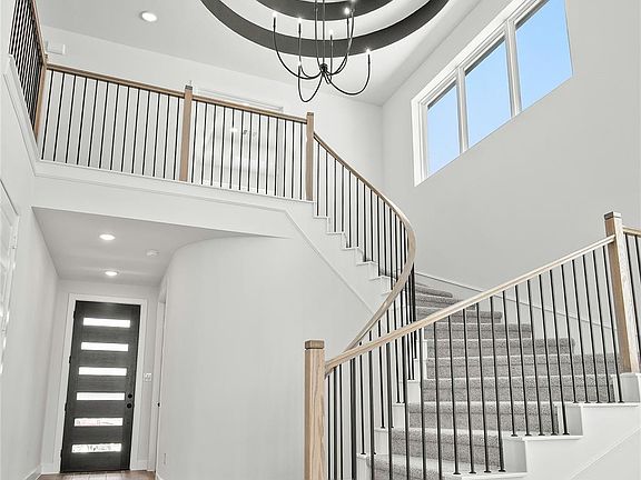 2nd image of 24903 Poppy Terrace Ct