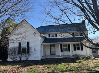 8989 Twelve Corners Rd, Lascassas, TN 37085