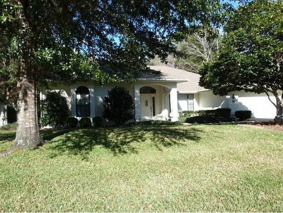 1st image of 51 Pine Dr