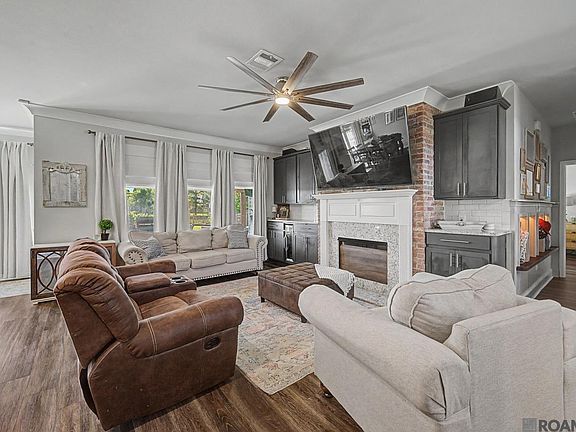 5th image of 34074 Kingfisher St
