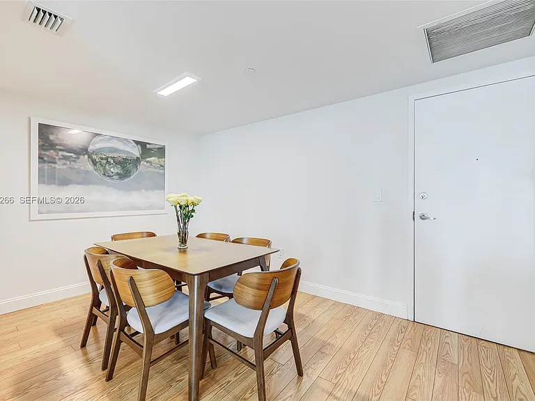 350 S Miami Ave #2104 — Photo 7
