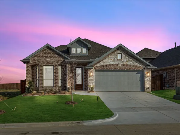 636 Pawprint Holw, Godley, TX 76044