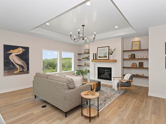 3rd image of 17425 Oakwood Dr