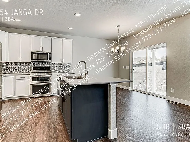 5454 Janga Dr — Photo 10