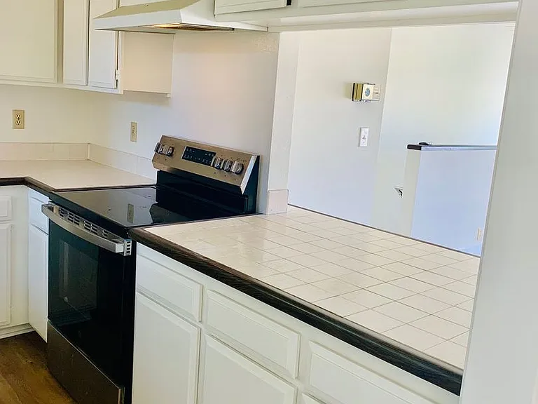33901 Mariana Dr #6 — Photo 11